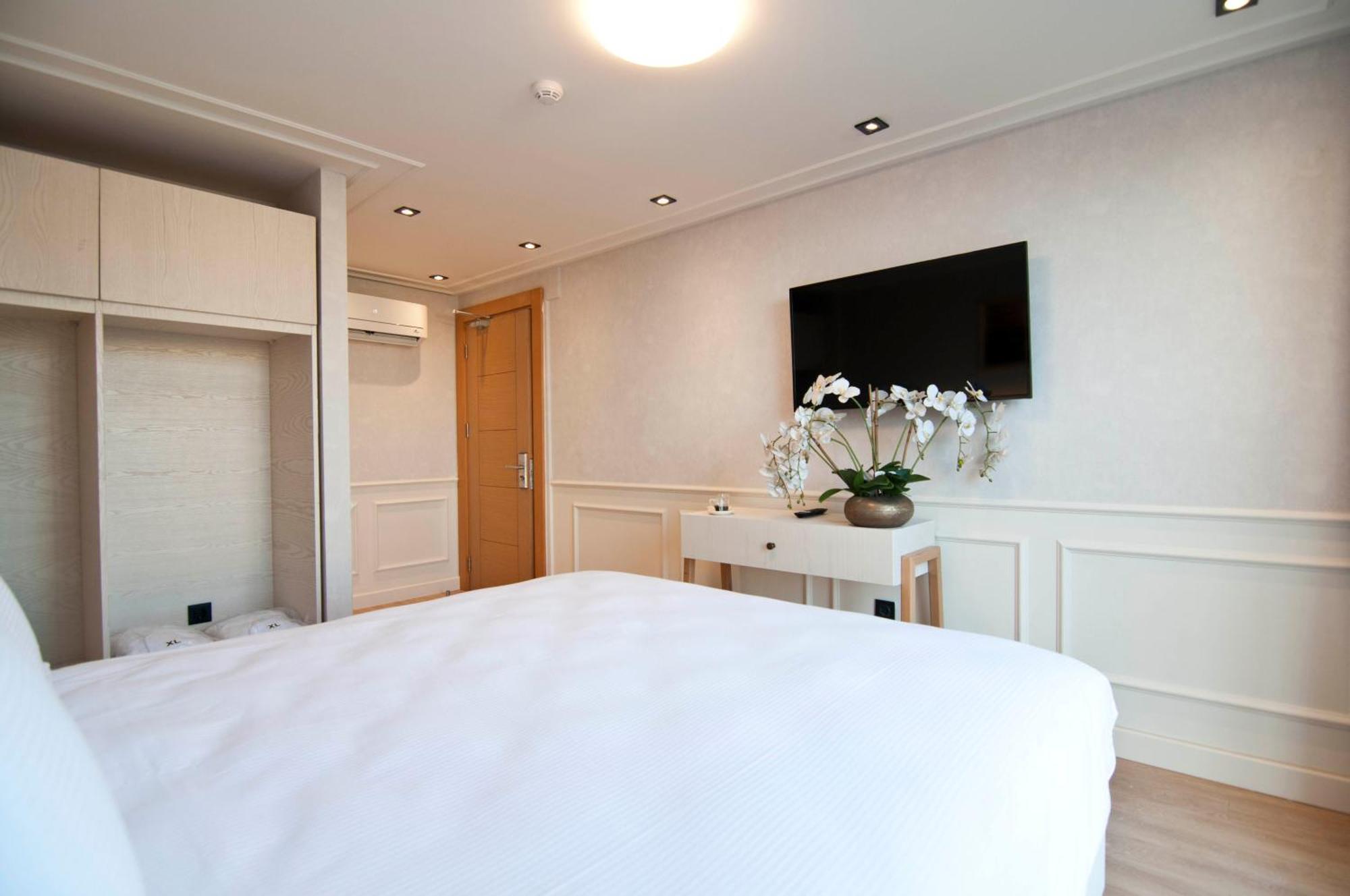 Xloft Hotel Istanbul Ngoại thất bức ảnh