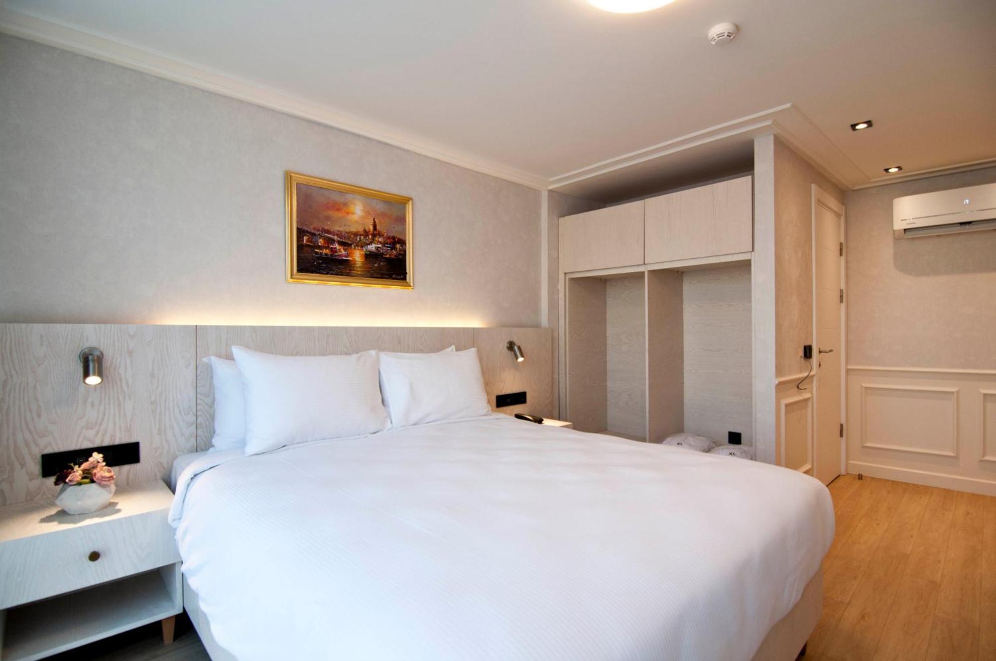 Xloft Hotel Istanbul Ngoại thất bức ảnh