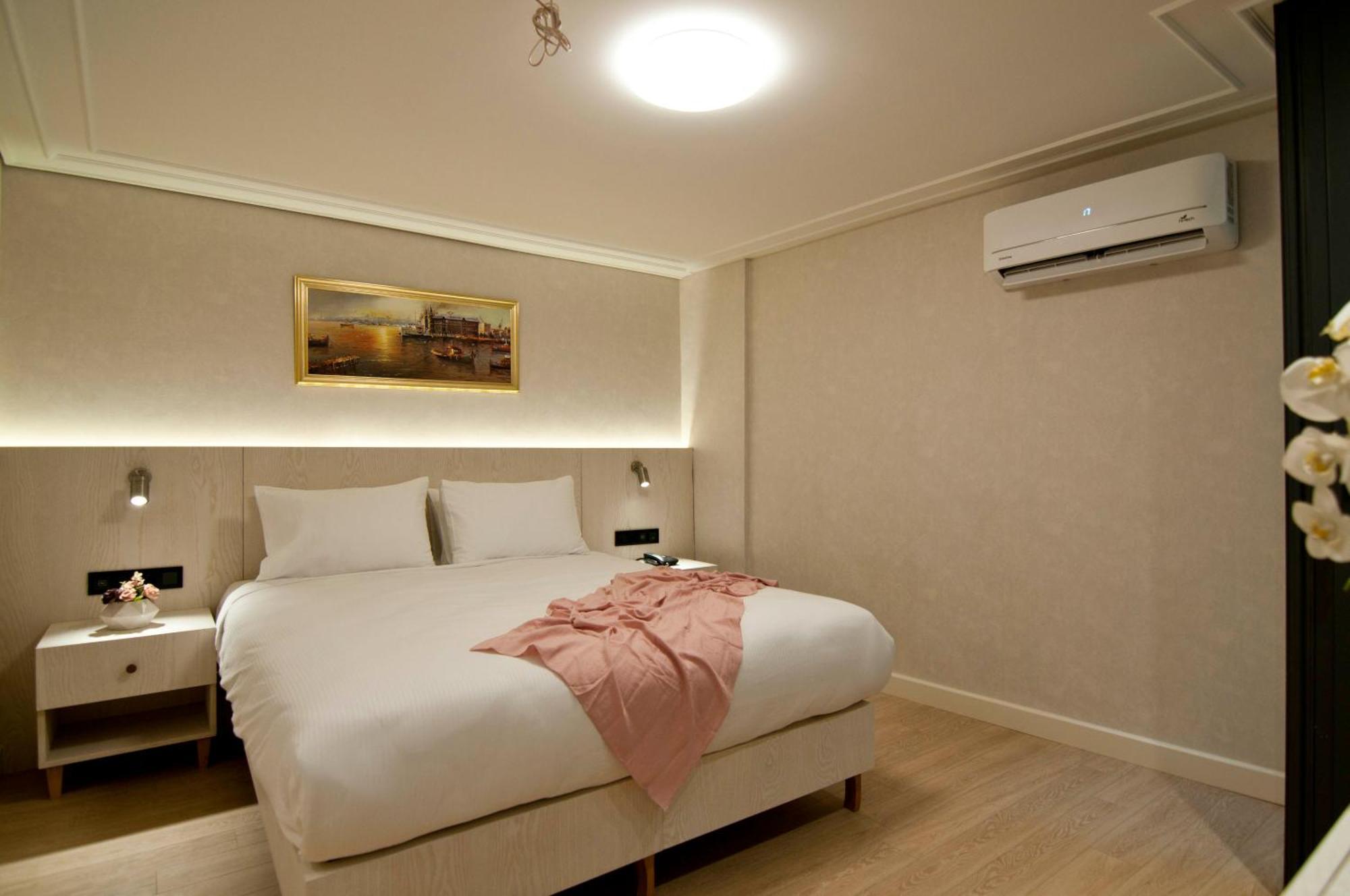 Xloft Hotel Istanbul Ngoại thất bức ảnh